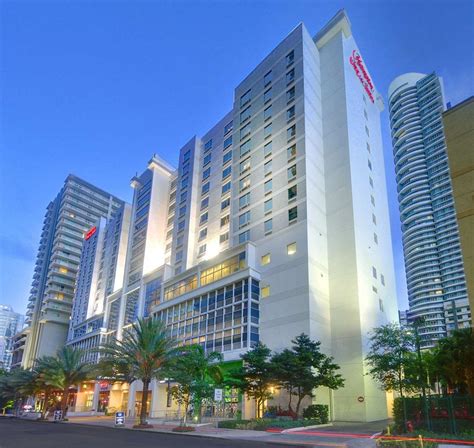 cheap hotels miami area